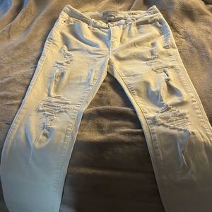 Judy blue White distressed denim
